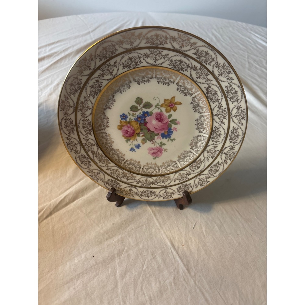 Translucent China Dinner Plates Set 4 USA 9.25" Floral 22Kt Gold Filigree Trim